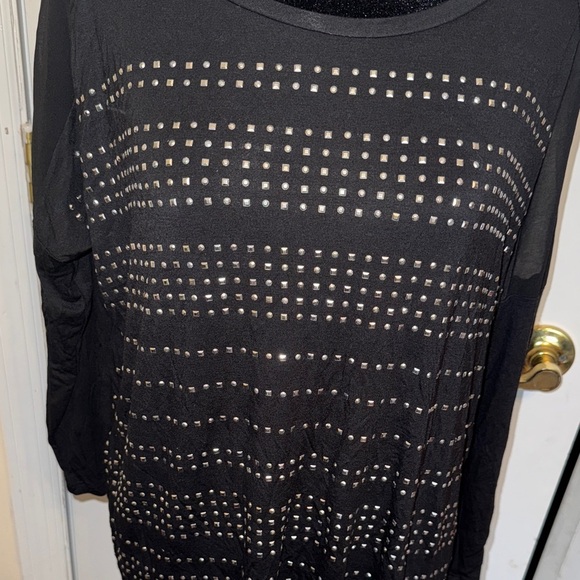 i jeans by Buffalo Black and Gold Studded Blouse - Picture 2 of 13